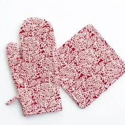 Tapestry Deep Red Oven Mitt Set